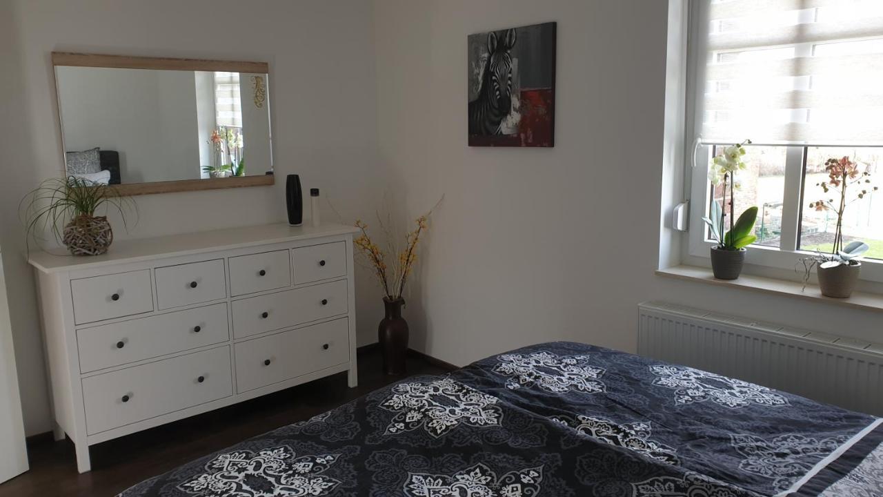 Seensucht & Urlaubstraeume, Ferienwohnung "Seerose" โกรสเรสเชน ภายนอก รูปภาพ