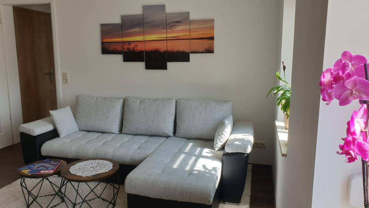 Seensucht & Urlaubstraeume, Ferienwohnung "Seerose" โกรสเรสเชน ภายนอก รูปภาพ